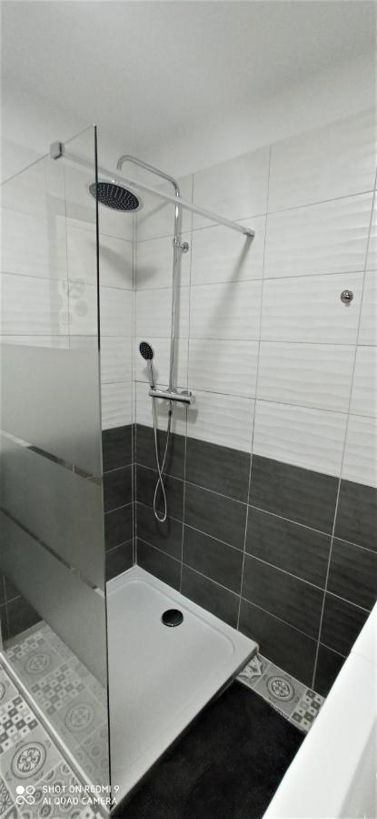 Le Globe Trotter - Aux Portes D'Ales Saint Julien Les Rosiers ภายนอก รูปภาพ